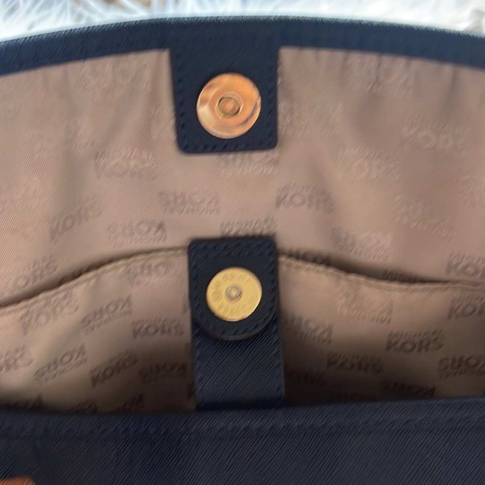 Michael Kors Tote - Picture 6 of 7